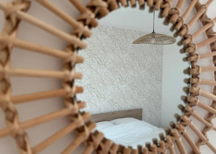 Le Detour - T2 De Standing Neuf Appartement *