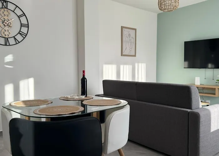 Le Detour - T2 De Standing Neuf Appartement