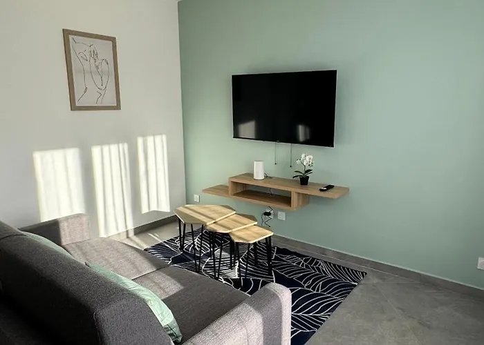 Le Detour - T2 De Standing Neuf *