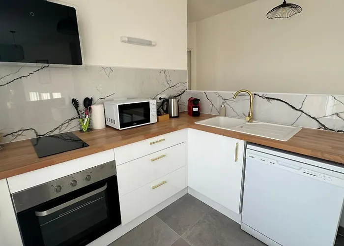 Le Detour - T2 De Standing Neuf Appartement *